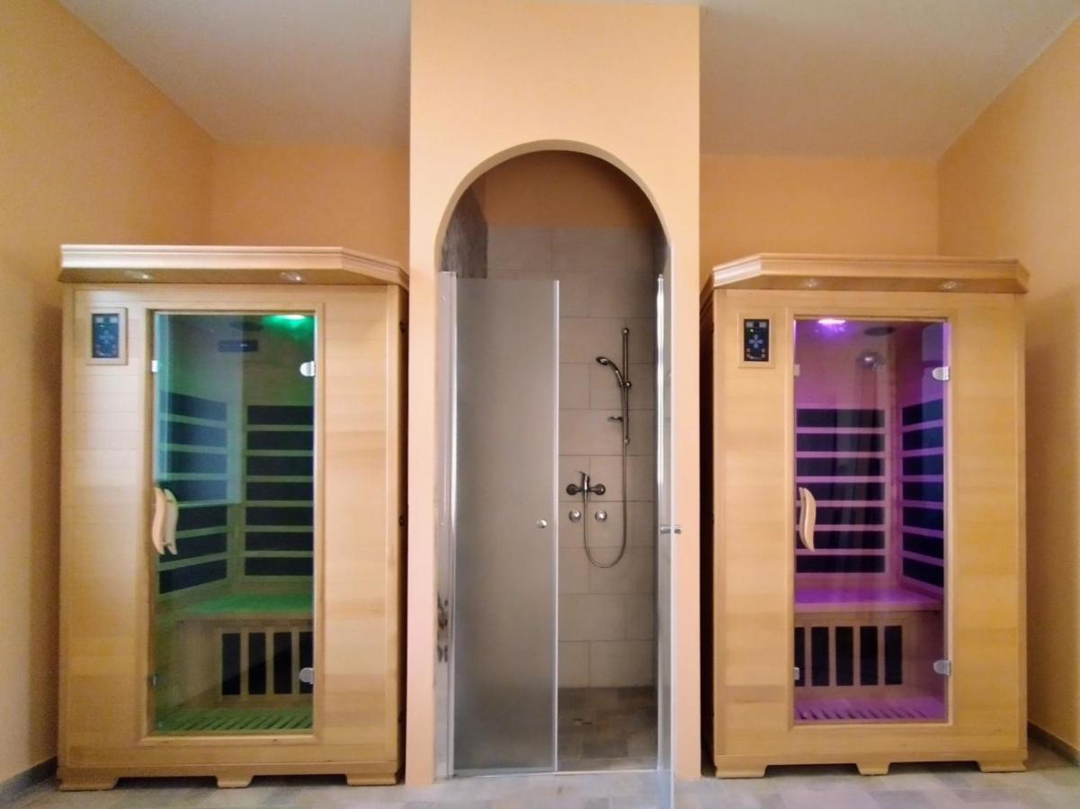 Balzsam apartmanház Harkány Esterno foto