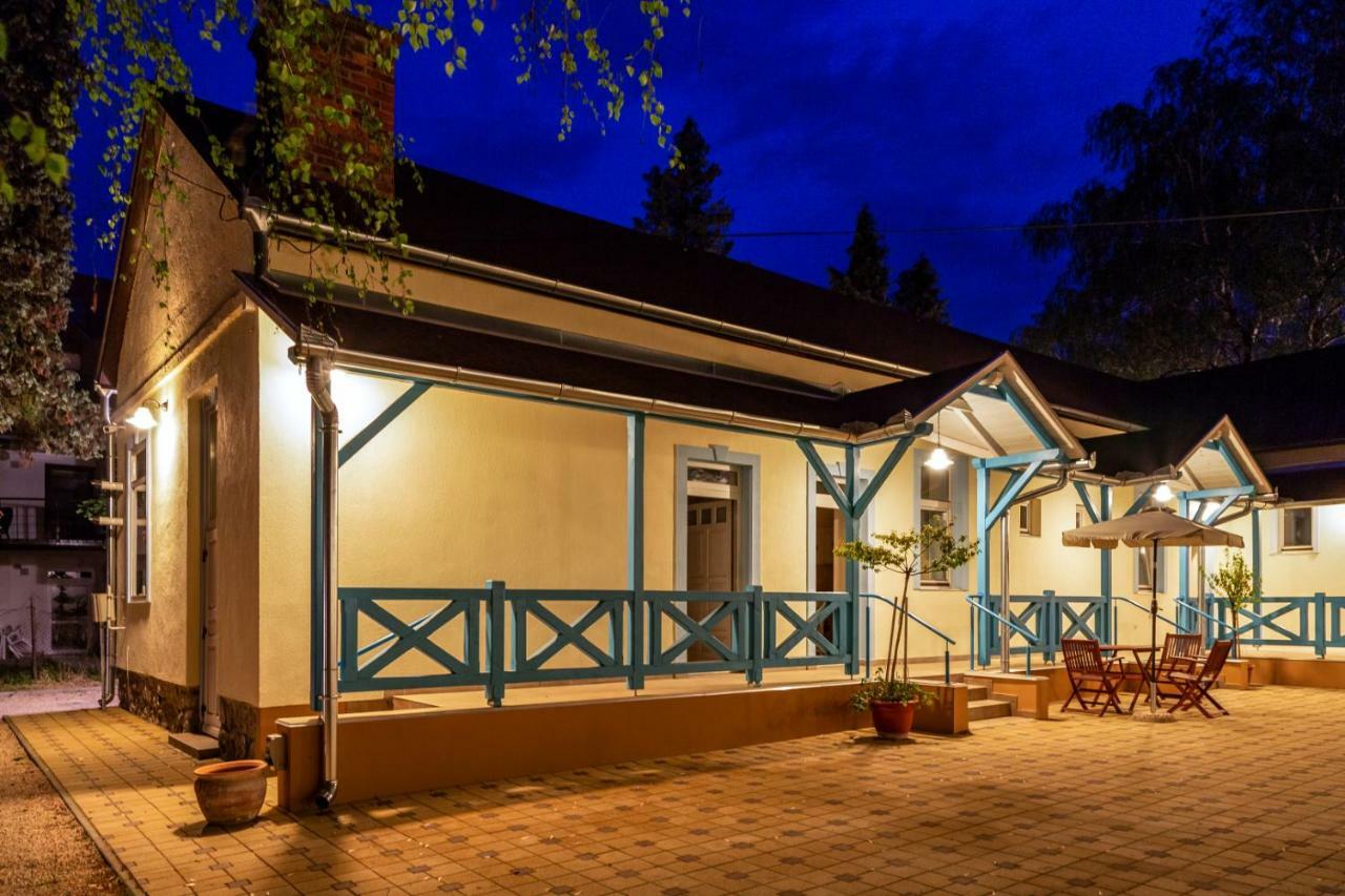 Balzsam apartmanház Harkány Esterno foto