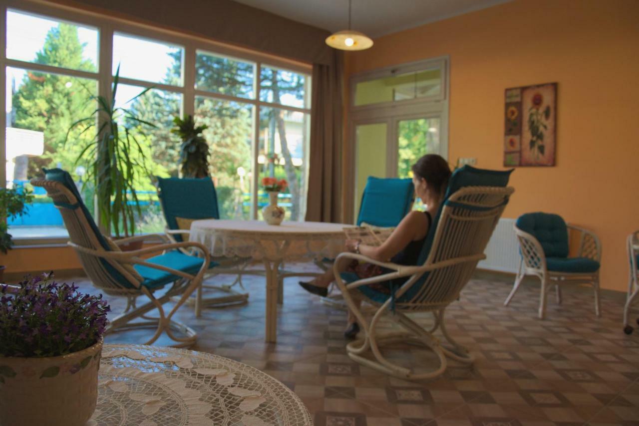 Balzsam apartmanház Harkány Esterno foto