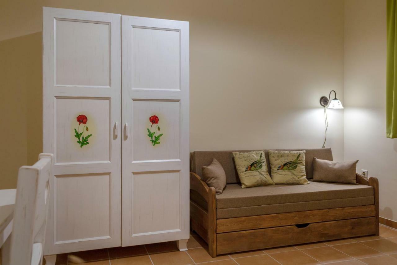 Balzsam apartmanház Harkány Esterno foto
