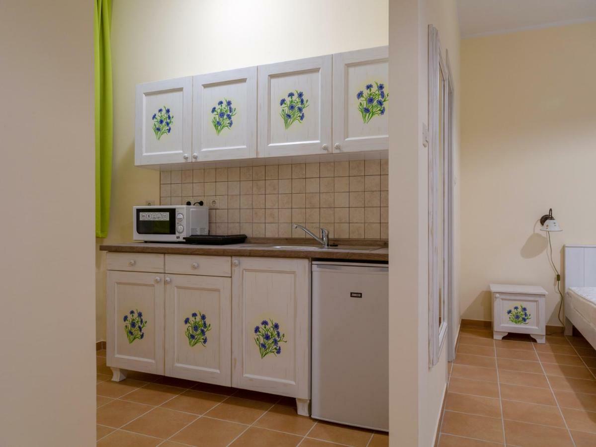 Balzsam apartmanház Harkány Esterno foto