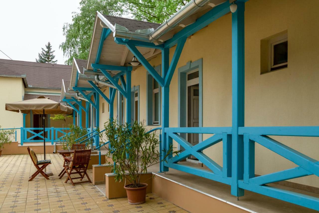 Balzsam apartmanház Harkány Esterno foto