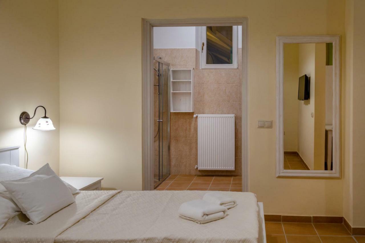 Balzsam apartmanház Harkány Esterno foto