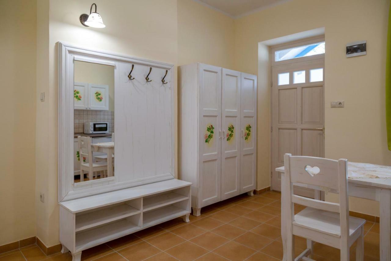 Balzsam apartmanház Harkány Esterno foto