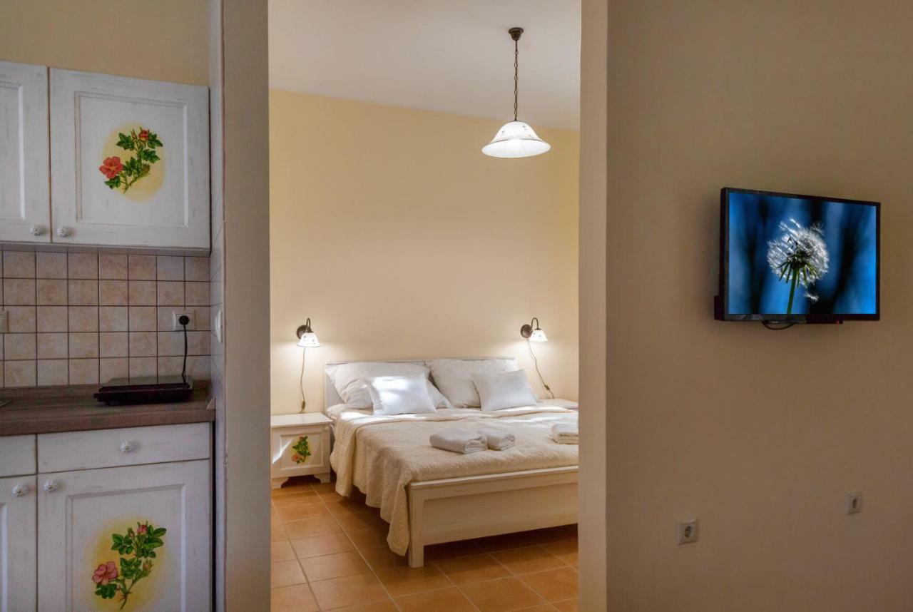 Balzsam apartmanház Harkány Esterno foto